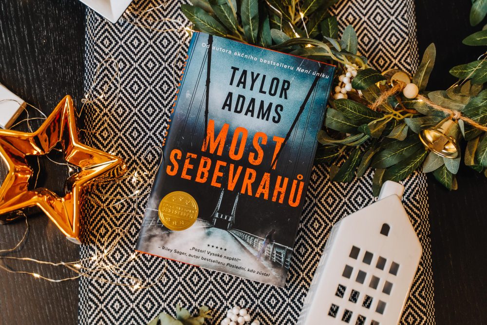 20221205 luxor 32 optimized