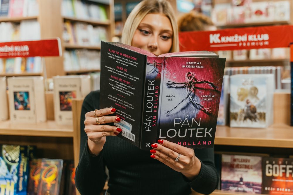 Sam Holland – Pán loutek