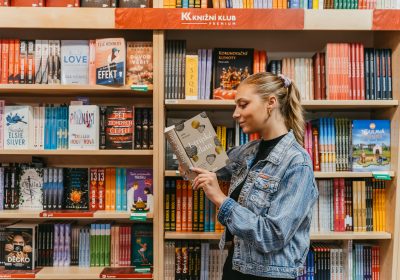 Knižní klub & Luxor