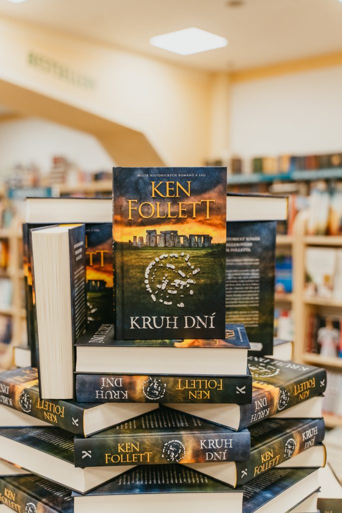 Opět brilantní a nepřekonatelné: Recenze knihy Kruh dní 4 20260507 Luxor 3
