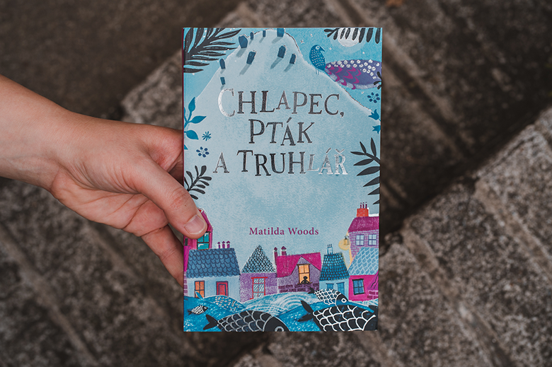 Chlapec pták a truhlář v