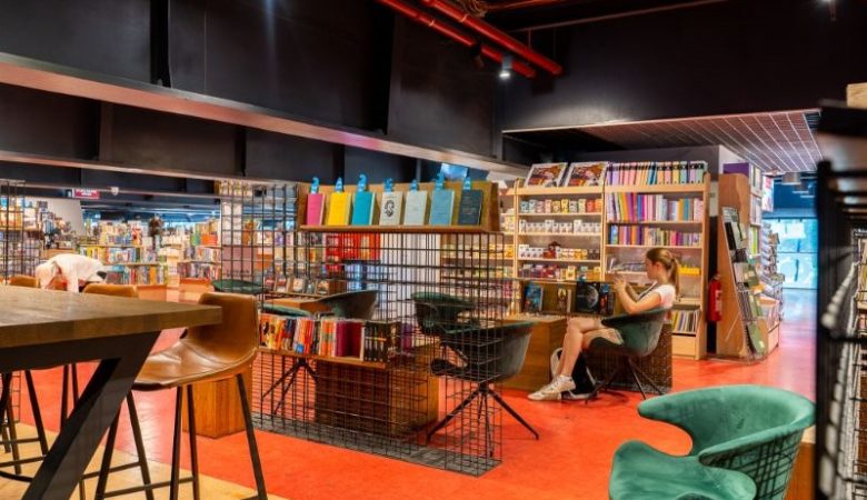 Luxor Hlavni nadrazi 19