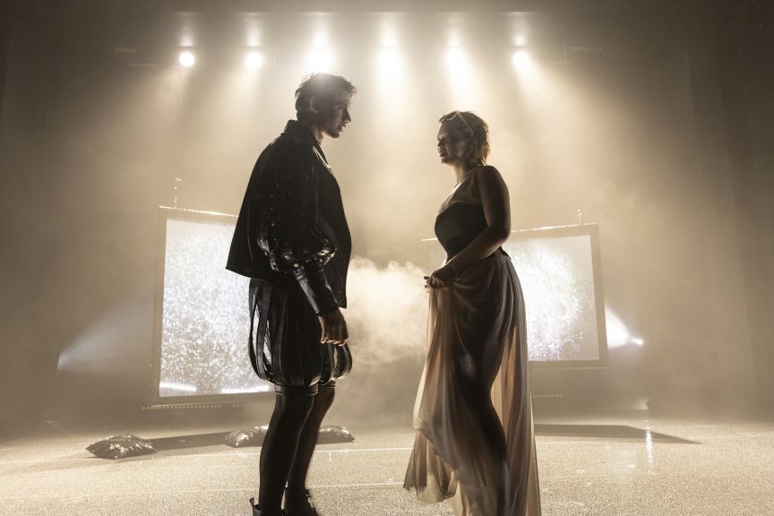 Divadlo Komedie - ORLANDO