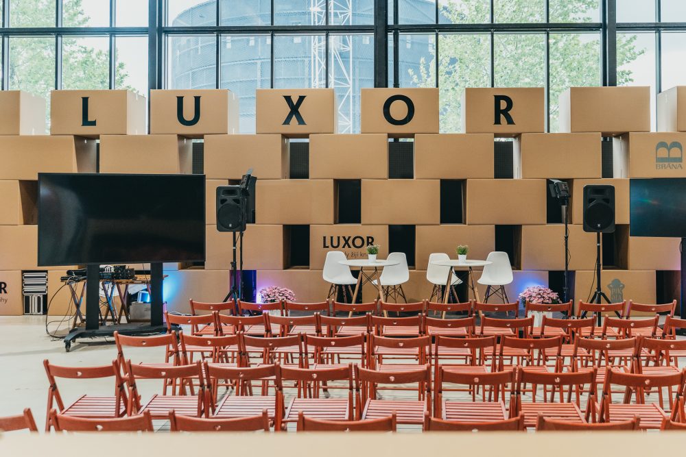 Svět knihy LUXOR