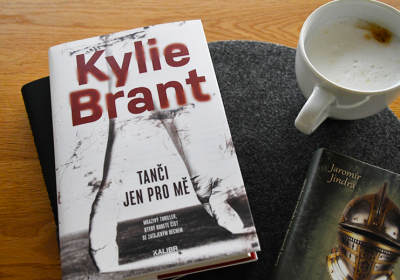 Tanči jen pro mě recenze 1