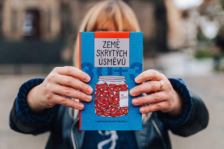 Země skrytých úsměvů blog